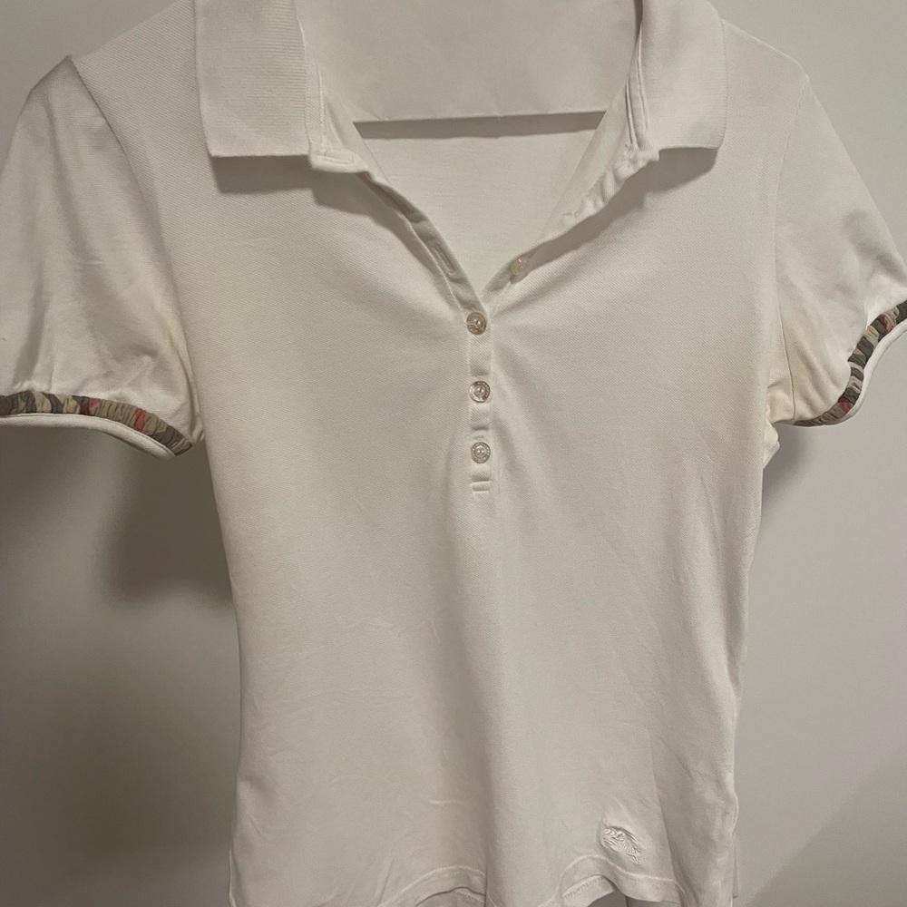 White Burberry T-shirt